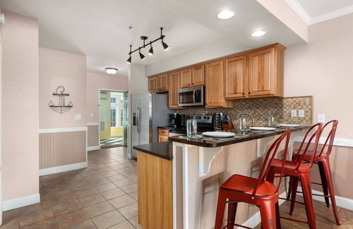 Colington Condo | Beautiful Pup-Friendly Oceanfront Resort with Gym, Pool & Games! Well Stocked!