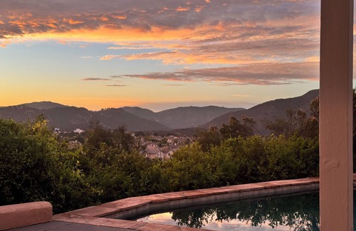 Rancho Bernardo House | Beautiful Rancho Bernardo, Heated Salt water Pool/Jacuzzi.