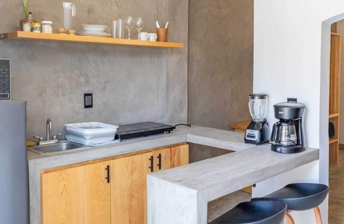 Brisas de Zicatela Apartment | Beautiful Remodeled Studio In The Center La Punta