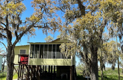 Cypremort Point House | Beautiful, Relaxing, Spacious Cottage with view of Vermillion Bay!
