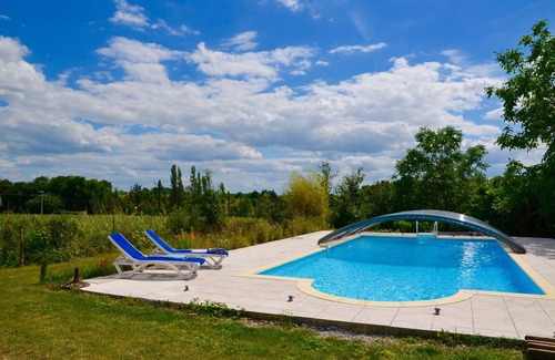 Juignac House | Beautiful Relaxing Retreat with Private Swimming Pool