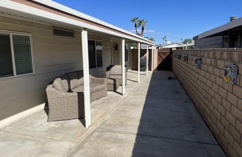 Palm Desert House | Beautiful remodeled Golf & Tennis 55+ (5-6 Months stay (Oct-Apr