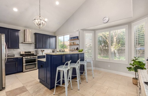 Arrowhead Ranch House | Beautiful Resort Style Home w/Heated Pool&Hot Tub