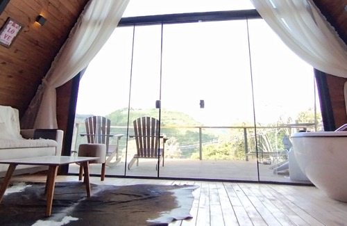 Nova Petropolis Cabin | Beautiful romantic cabin with hot tub and fireplace, 5 min. from downtown NP