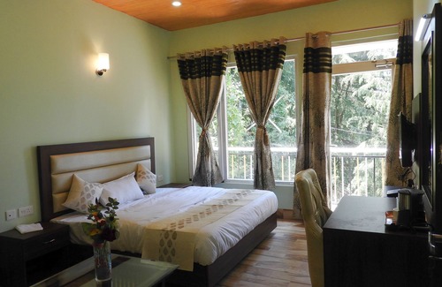Dalhousie Bed & Breakfast | Beautiful rooms in a Cottage style property- for those seeking Peace Tranquility