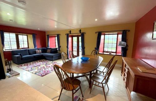 Newbridge House | Beautiful Rural 3BR Cottage with Stunning Views