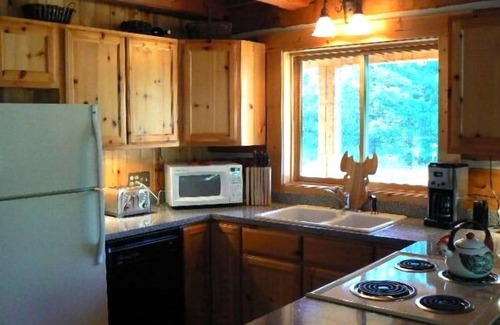 St. Regis Cabin | Beautiful Sloway Cabin by the Clark Fork River