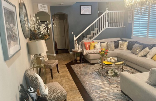 Palmdale House | Beautiful & Spacious 4 bedroom 3 full bath home, located in Palmdale, CA