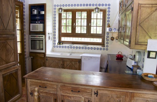 Accons House | Beautiful spacious family friendly home with huge garden and amazing view