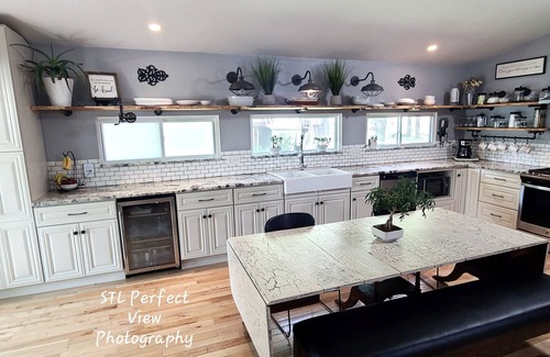 St. Peters House | Beautiful+Spacious+FencedYard🐕Grill+Patio+Walk2Park+27MileBikeTrail🚴‍♀️
