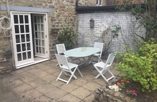 Hunton House | Beautiful Stone Cottage in Wensleydale