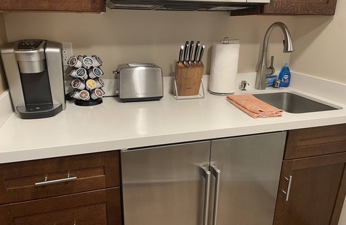 Carpinteria Apartment | Beautiful Studio 200 yards to the sand