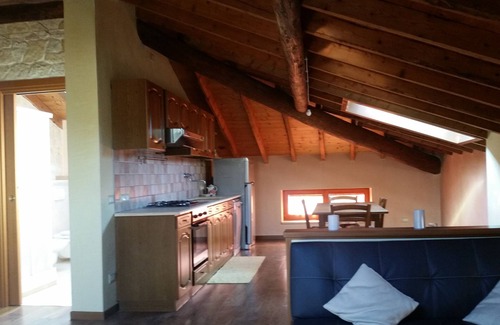 Santorso Apartment | Beautiful two-bedroom attic, fine finishes