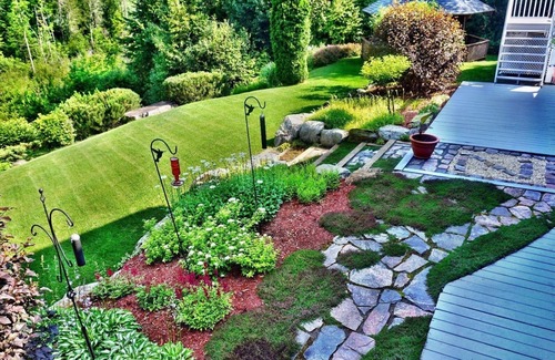 Sainte-Adele Ski Chalet | Beautiful view, hot tub, park, hiking , biking, privacy, pet friendly