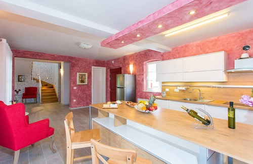 Montizana Villa | Beautiful villa Stupenda with whirlpool in Porec