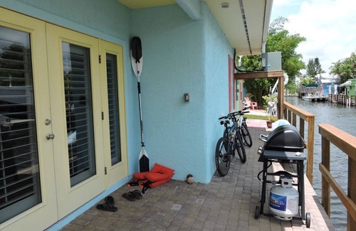 Matlacha House | Beautiful waterfront 2-bed/2-bath island getaway on Matlacha Island.