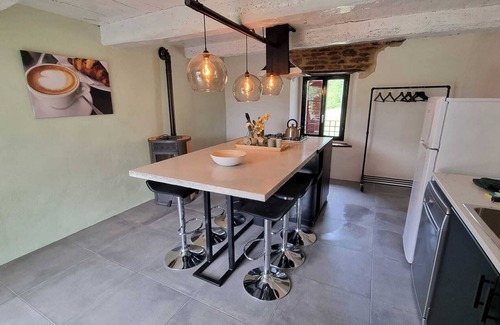 Bonvicino House | Beautiful Wedding venue for a destination wedding in Italy with pool, 32-50 pers
