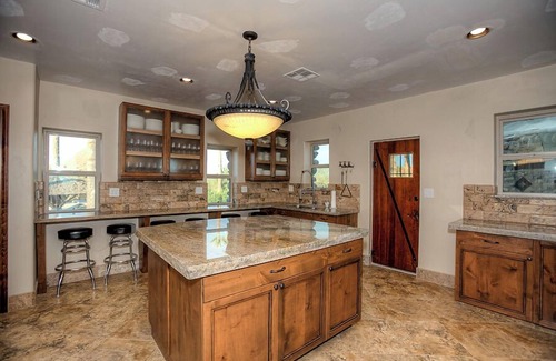 New River House | Beautiful Wranglers Roost Original Stage Coach Stop