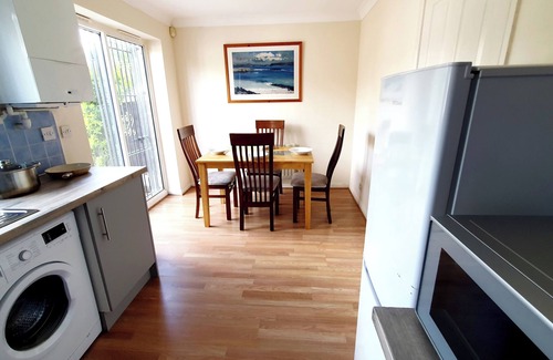 Little Hulton House | Beautifull 3 bedroom House Manchester