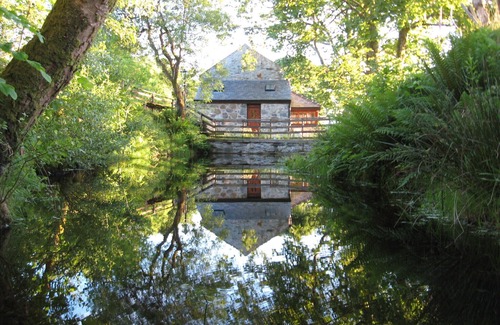 Penmachno Cottage | Beautifull Cottage With Views Mountain Stream And Pool