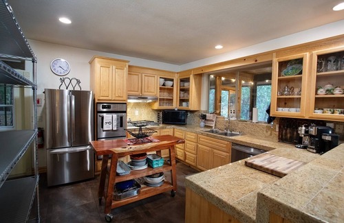 Georgetown Cabin | Beautifully appointed cabin on 150 private acres! Pet-friendly!