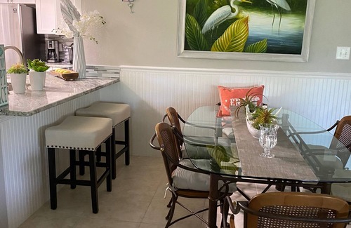 Bonita Bay Condo | Beautifully furnished 3rd floor corner condo W/view!
