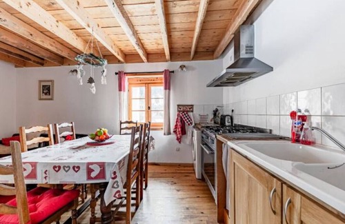 Les Sciauds Other | Beautifully modernised old farmhouse and barns. Skiing Cycling Hiking Climbing