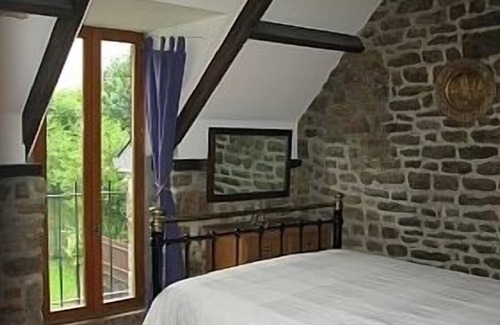 Le Gast Cottage | Beautifully renovated cottage in large secluded garden on edge of forest