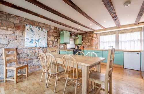 Crail House | Beautifully renovated three bedroomed house with fabulous gardens
