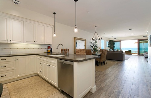 Townsite Condo | Beauty by the Beach, directly at The Strand Oceanside