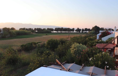 Tavronitis Villa | Beauty Villa Irini, Tavronitis Beach 60m