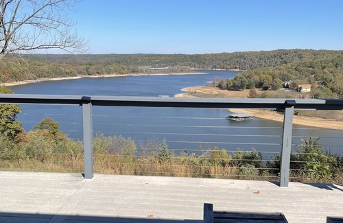 Springdale House | Beaver Lake Hilltop Home by War Eagle Park & Marina