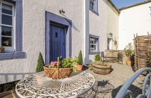 Caldbeck Cottage | BECKSIDE COTTAGE, family friendly, with open fire in Caldbeck