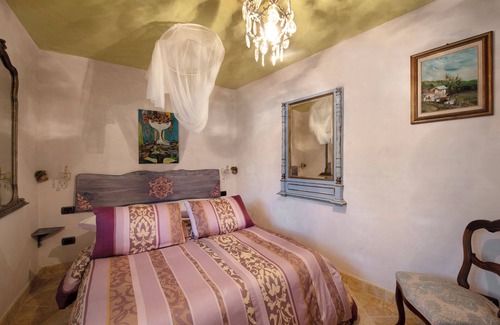 Varazze Bed & Breakfast | Bed and Breakfast 'Gocce Di Cristallo' with Sea View, Wi-Fi and Air Conditioning