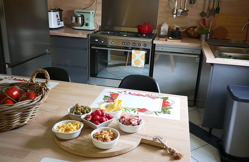 Pernois Bed & Breakfast | Bed and breakfast Une Douceur Picarde in Pernois - Somme