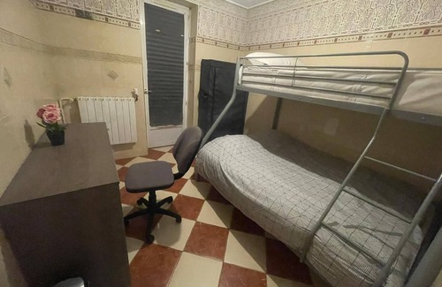 Poissy Bed & Breakfast | Bed & Breakfast