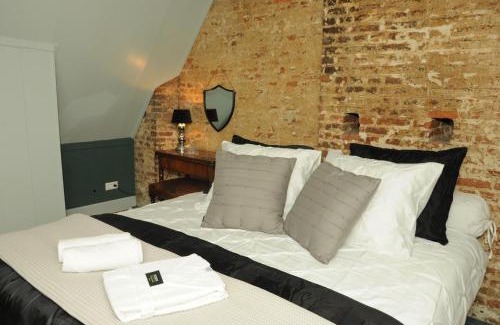Hoorn Apartment | Bed en kerk monumentale 2 slaapkamer woning