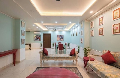 Gopalbari Apartment | Bed in 10-Bed Mixed Dormitory Room
