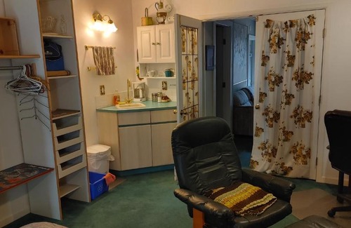 South Central Bed & Breakfast | Beds By the Bridge