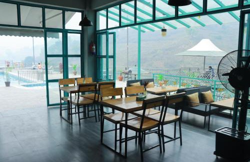 Lekhnath Hotel | Begnas Aqua Park Resort & Restaurant
