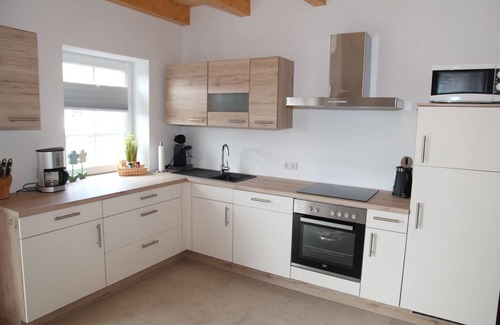 Loppersum House | Bei Ruhe - Beautiful vacation home in a fantastic waterfront location