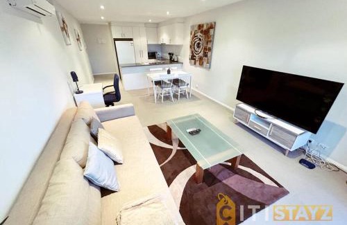Turner Apartment | Beige & Beautiful - 1bd 1bth Apt - Close to ANU