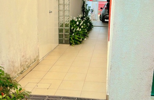 Jardim Casablanca House | Belíssima Casa em Peruíbe! Com ar Condicionado nos Dormitórios e Piscina