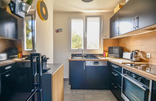 Les Baumettes Apartment | Bel appart avec balcon et clim près des Calanques