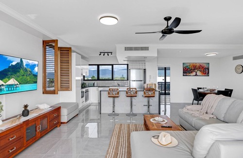 Cairns North Apartment | Belle Escapes Rydges Plaza Esplanade 54 with stunning ocean views