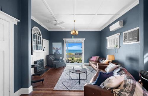 Henley Beach South House | Belle Escapes - Sea Glass Cottage on the Esplanade