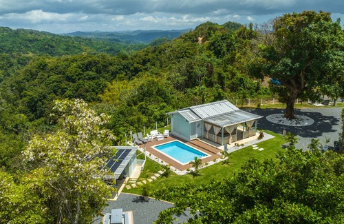 Anasco House | Bello Amanecer Guest House with Private Pool
