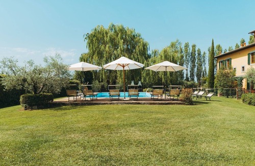Camucia House | Belvilla by OYO Pino