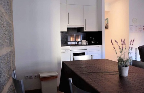 Ourense Apartment | Belvilla by OYO Villa Trabazos Abellas
