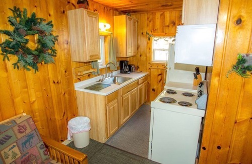 Puposky Cabin | Bemidji Lakefront Retreat - Sunset Views & Prime Fishing Location